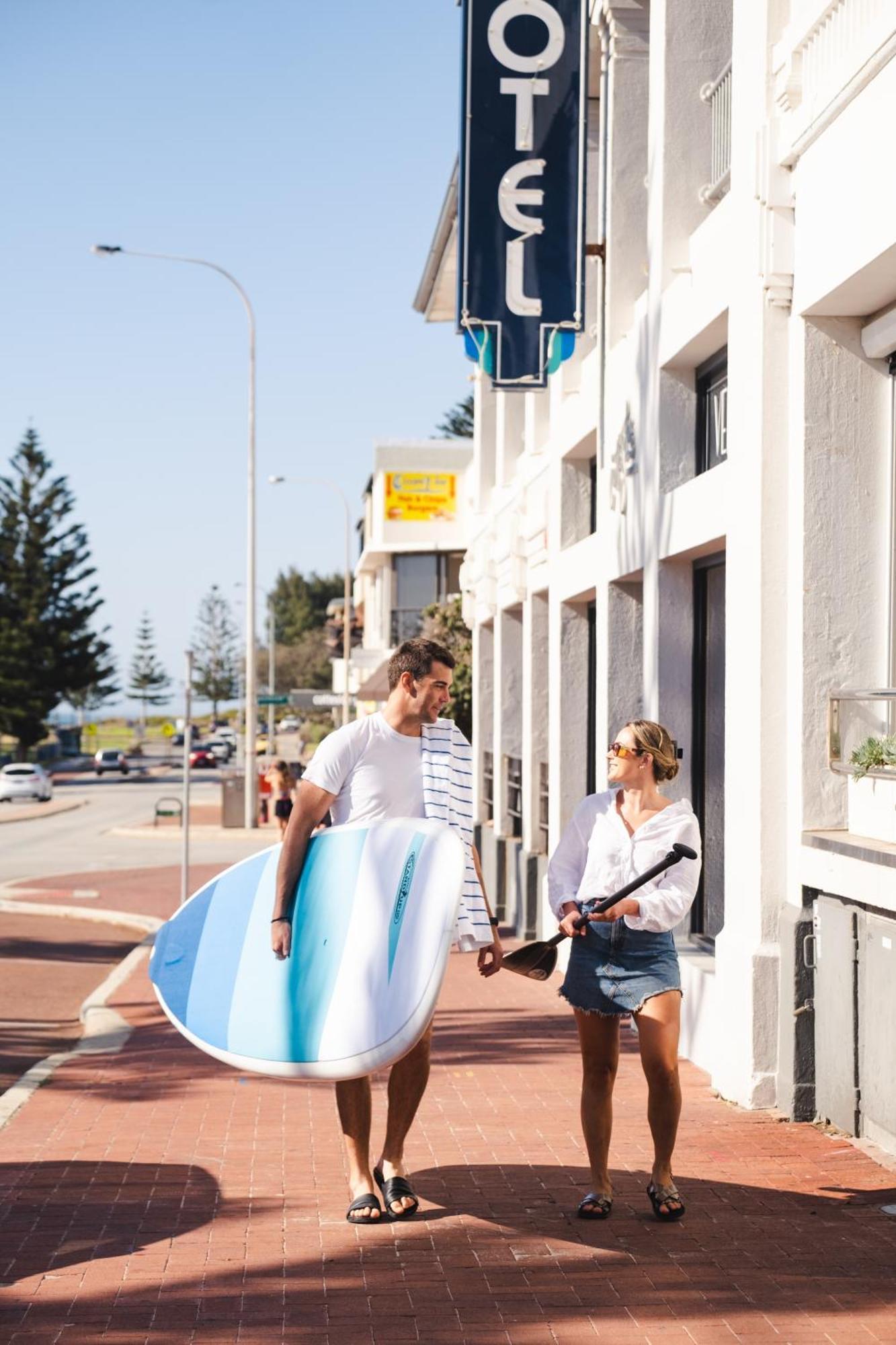 Cottesloe Beach Hotel Perth Exterior photo
